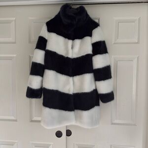 Faux-fur topcoat in diagonal stripe by J.Crew Collection size - XS